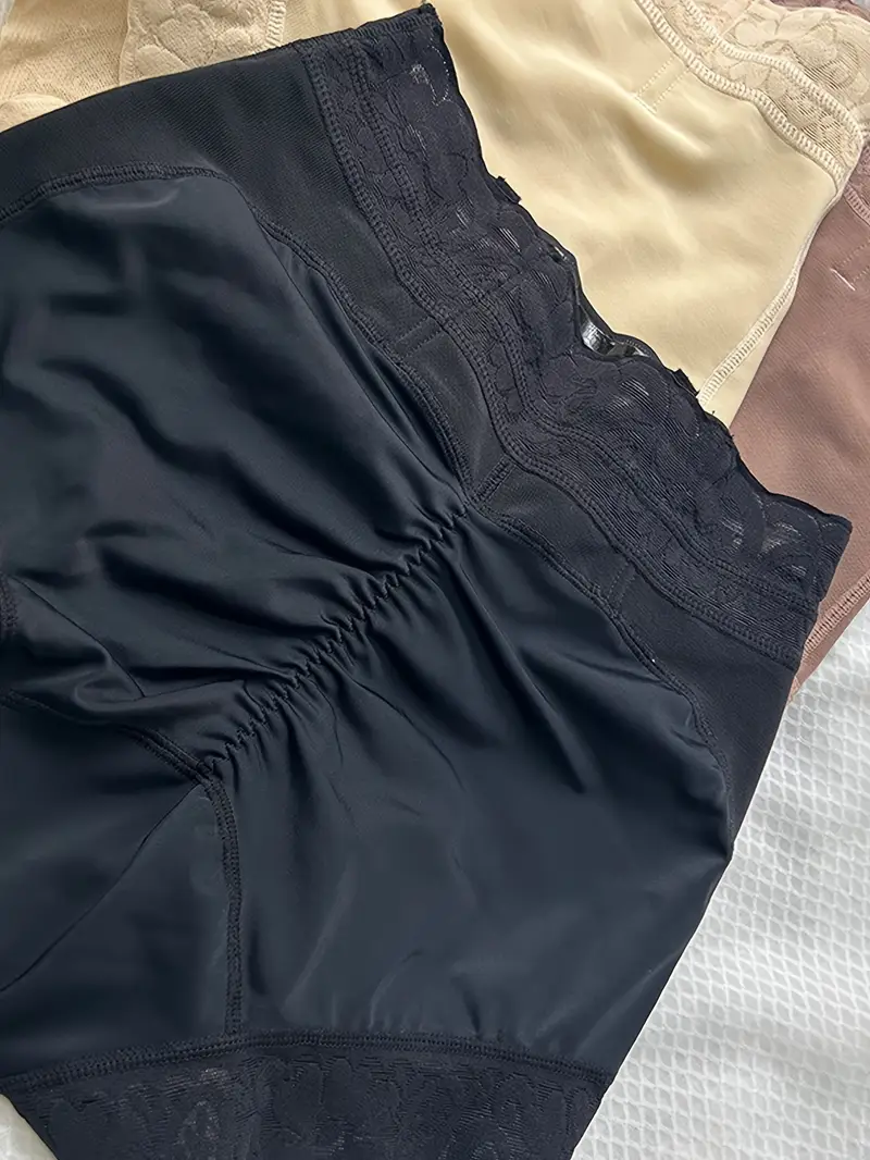 Short Cachetero Faja Ultrarealce